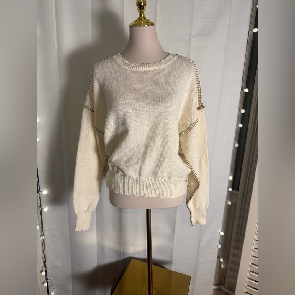 Le Lis Cream Knit Sweater L Large Drop Shoulder Stitch Detail Cozy Neutral Top - Picture 6 of 6